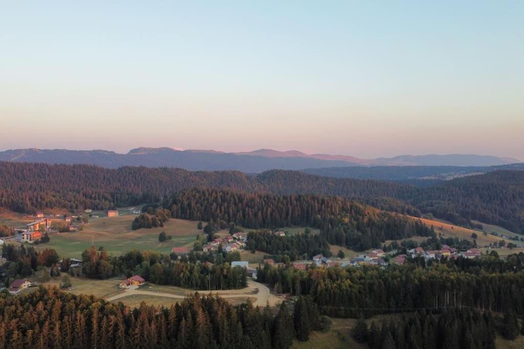 Chic & Champetre Au Coeur Du Haut-Jura Lamoura Zewnętrze zdjęcie